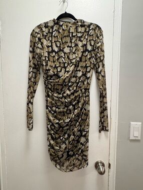 Long Sleeve Ruched Dress in Olive and Black